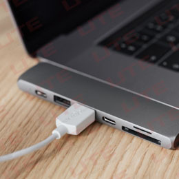 比頭發(fā)絲還細的新材料電纜，其傳輸速率是USB3.0的10倍